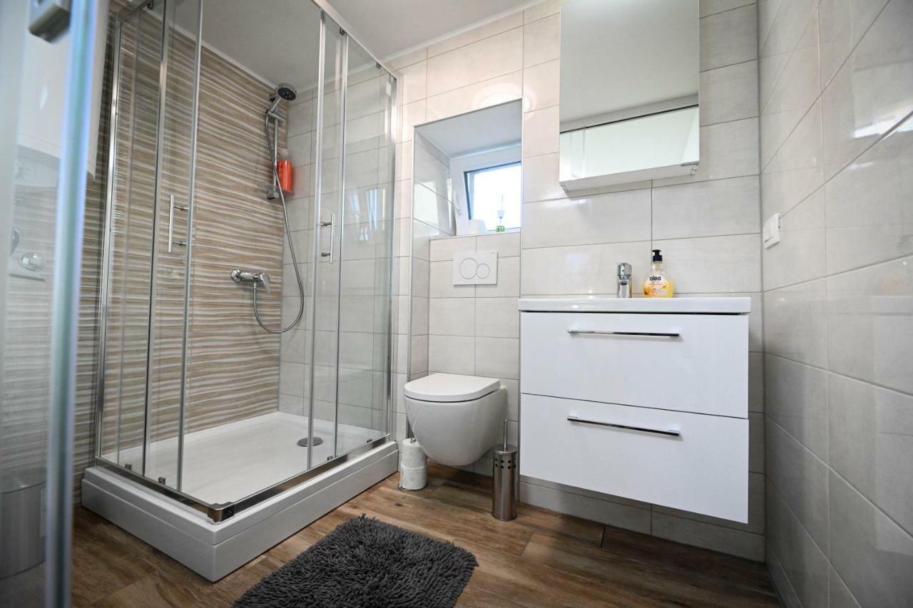 Casa Ax Apartment Maribor Luaran gambar